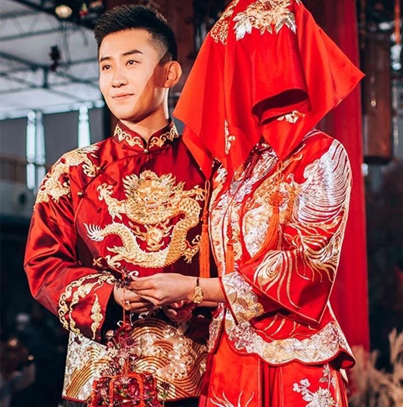 高端中式男女婚服，绣禾或龙凤褂全店通选