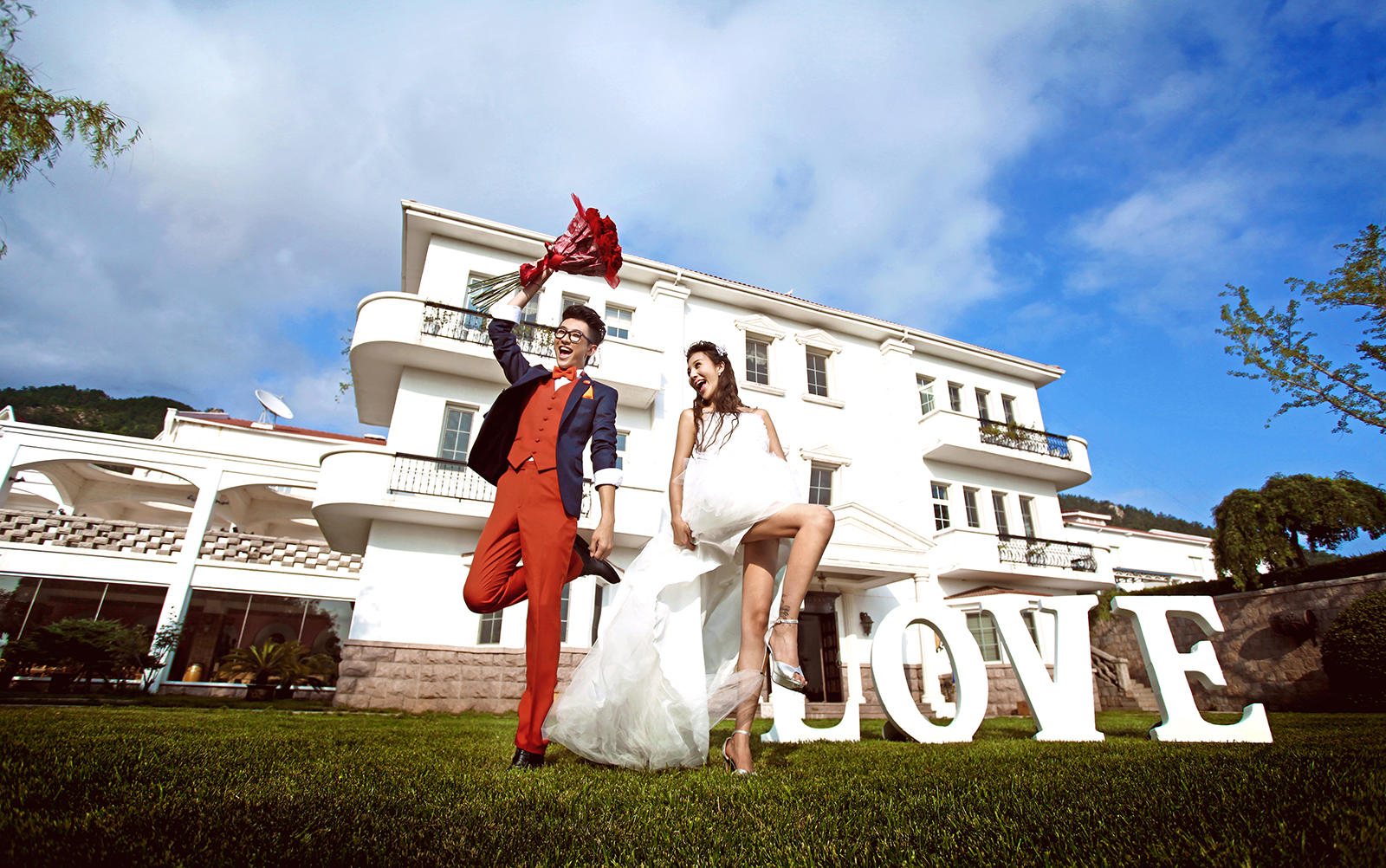 豪华游艇出海 璀璨夜景 一对一旅拍