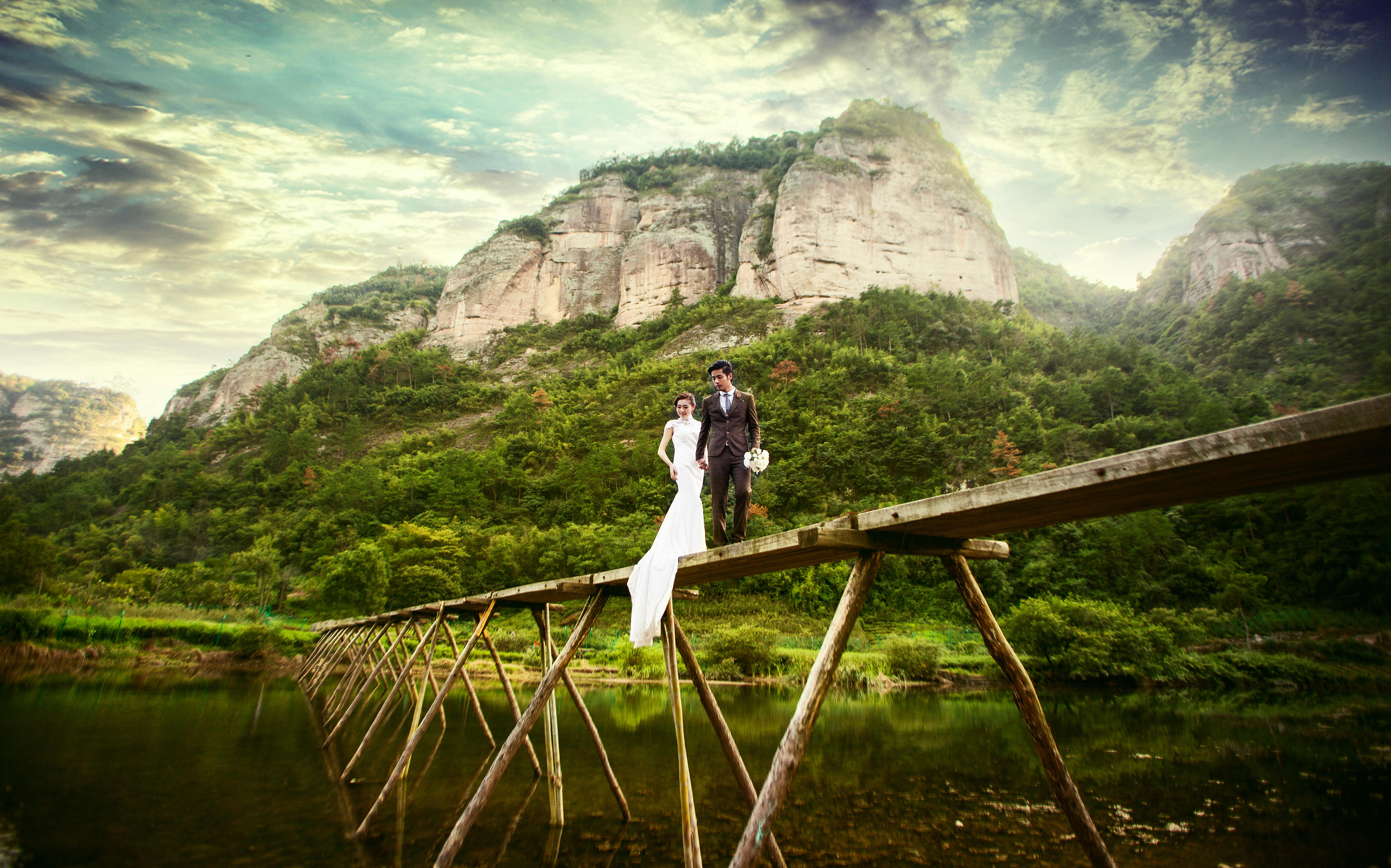 【年终盛典】免费接机+2天住宿+包邮+婚纱+夜景