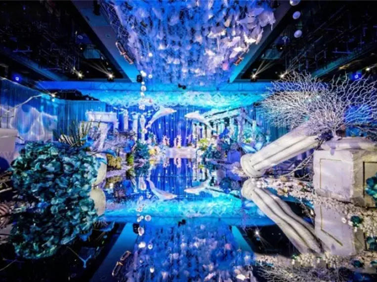 海中宮殿