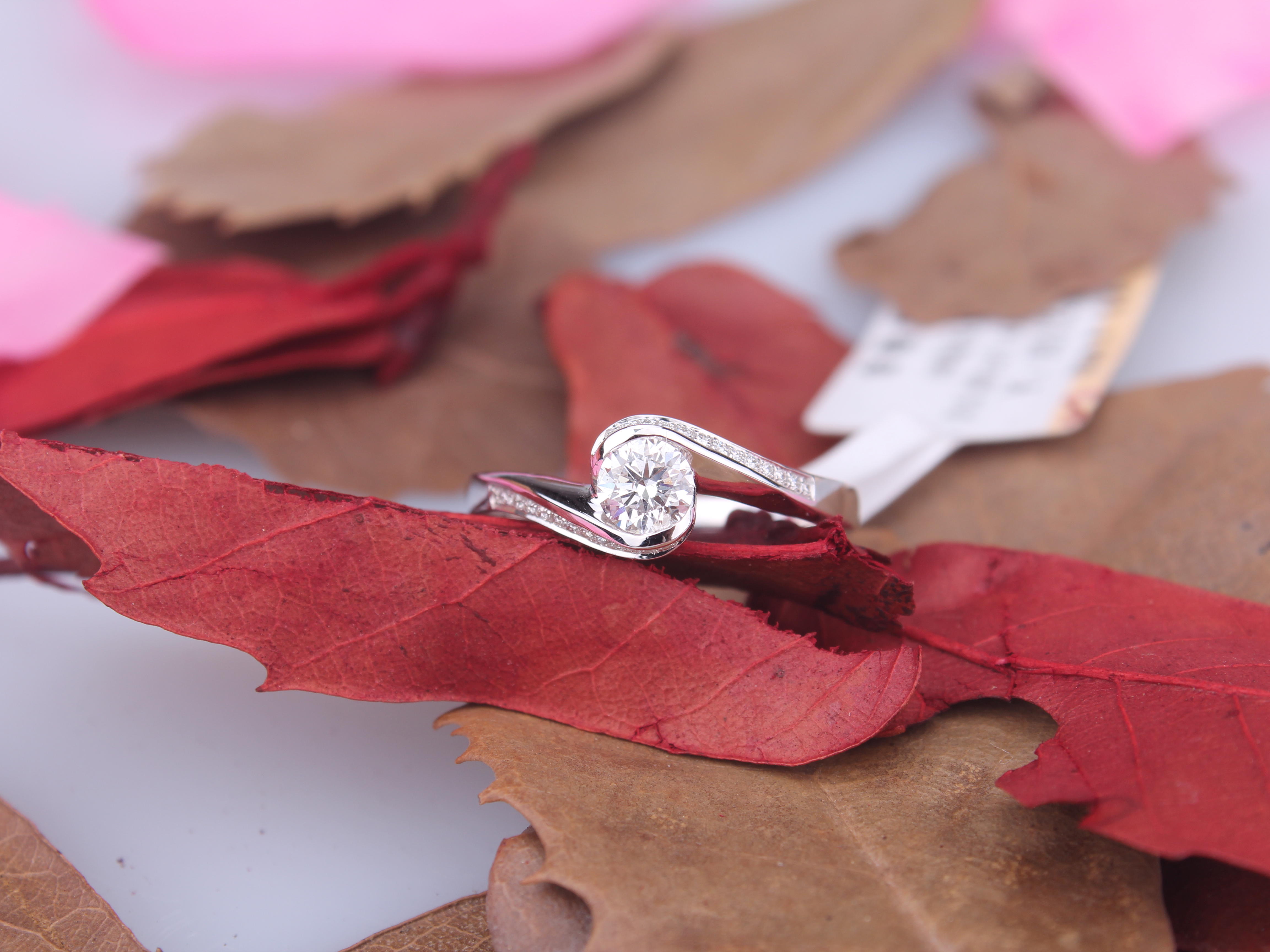 《无痕》女戒  罗兰钻石冬日完美定制之女戒