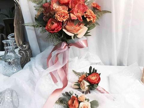 人气爆品 新娘必备彩色玫瑰手捧花