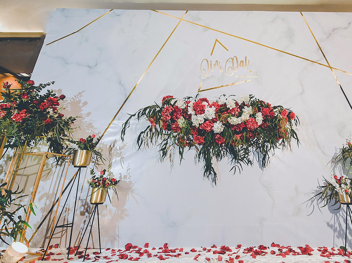 【普诺米尔】主题：简约&低预算+高性价比+设计