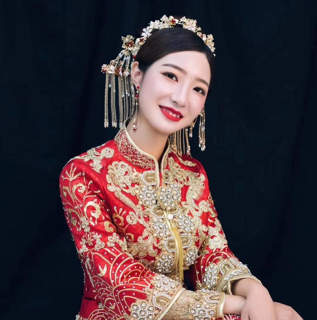 薇拉/总监/一妆一造/免费使用高定头饰一套