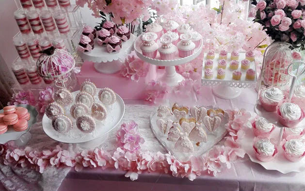 婚礼甜品 粉色婚礼甜品台  少女粉色
