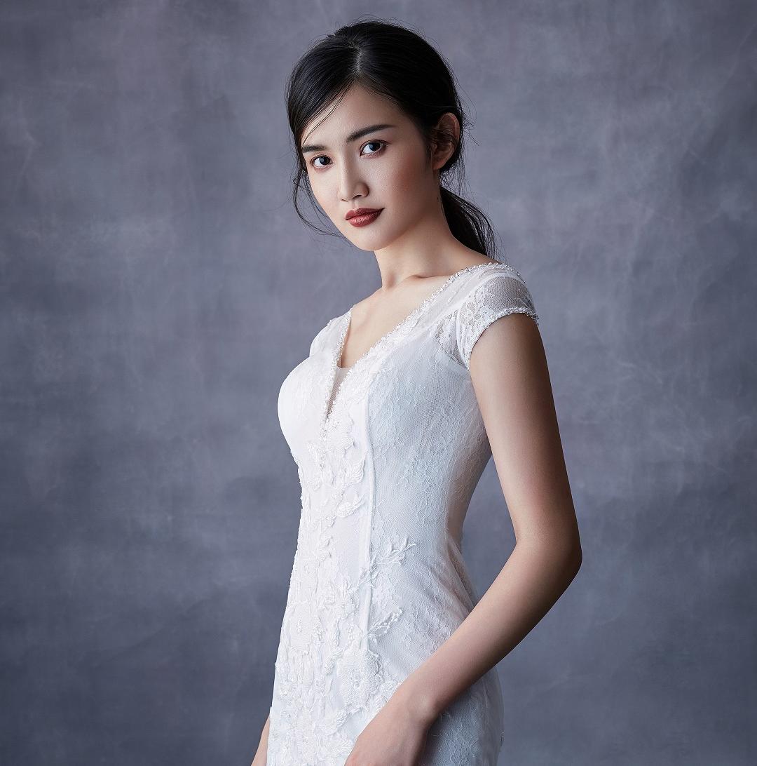 深爱婚纱礼服定制会所(手工定制婚纱1件)