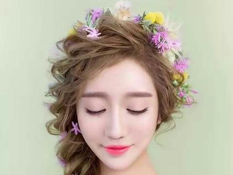 韩式唯美婚纱套餐+资深化妆师跟妆 超值组合