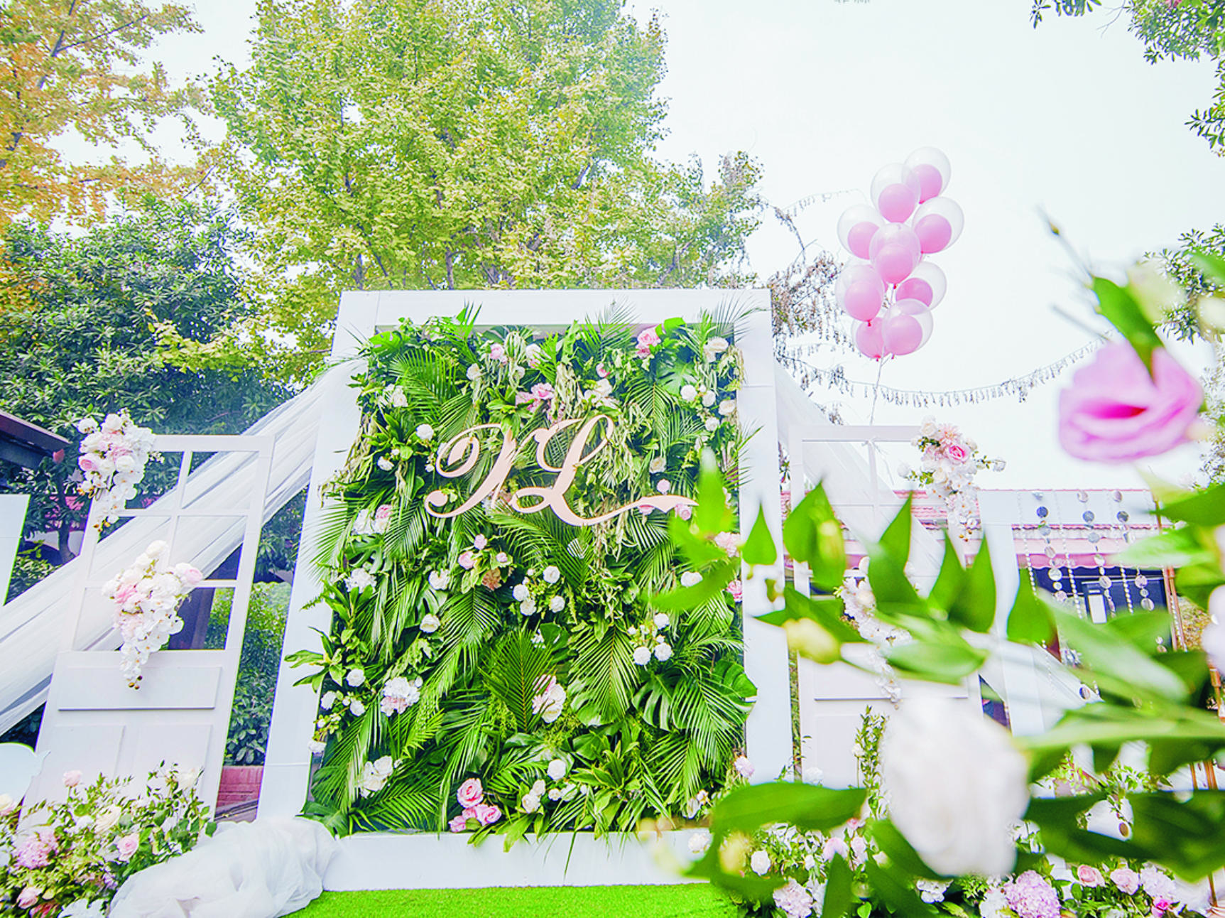 马丁婚礼策划|白粉色清新户外 加大码的爱