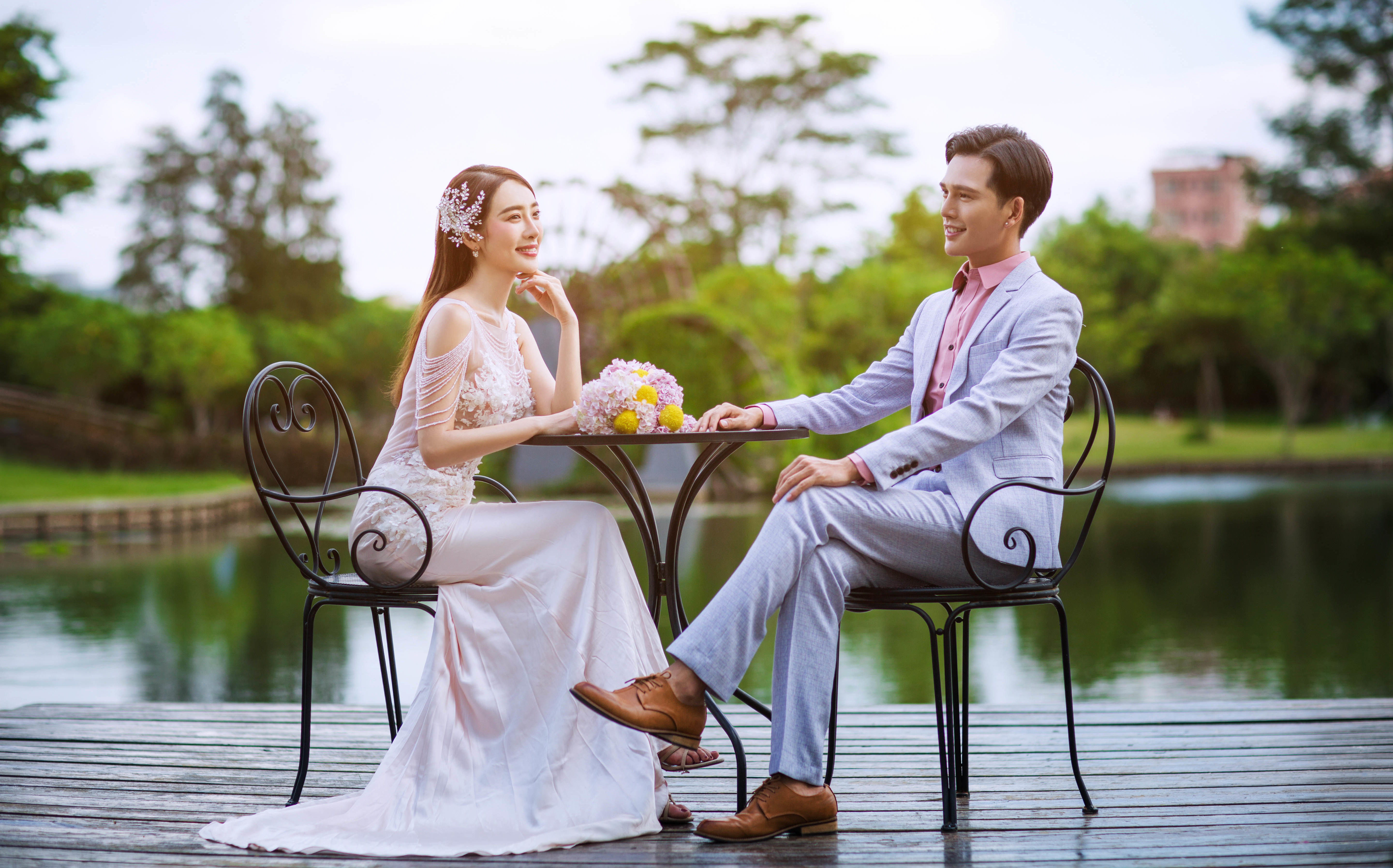 潮婚节减1000+送万元礼包+花海+海景+教堂