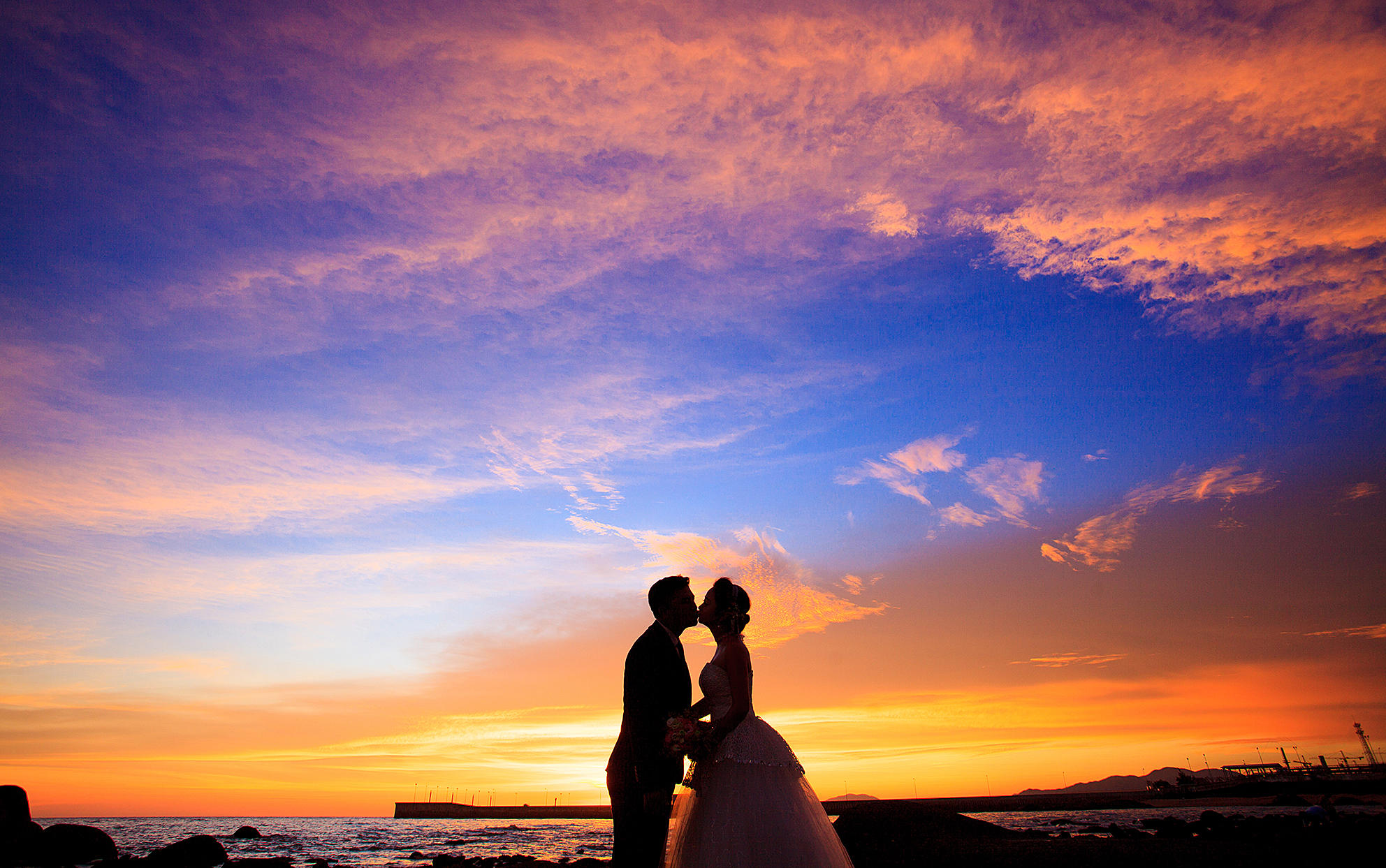 18套衣服拍攝兩天【大小洞天+微電影】+游艇包郵