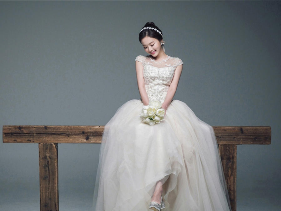 卡妮尔彩妆韩国新娘化妆-艺术总监