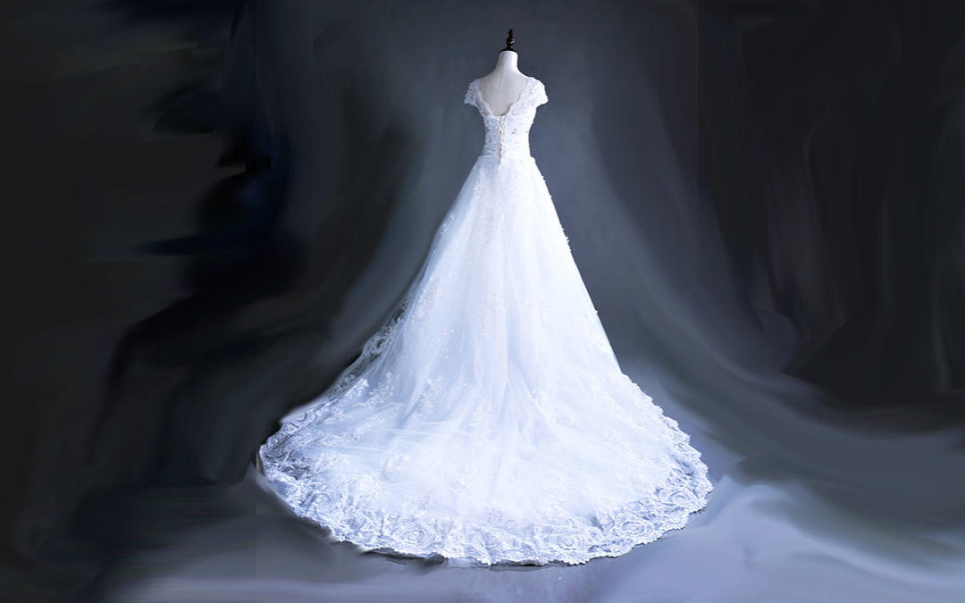 【新娘甄选婚纱套餐】中式秀禾+韩式婚纱+新款礼服