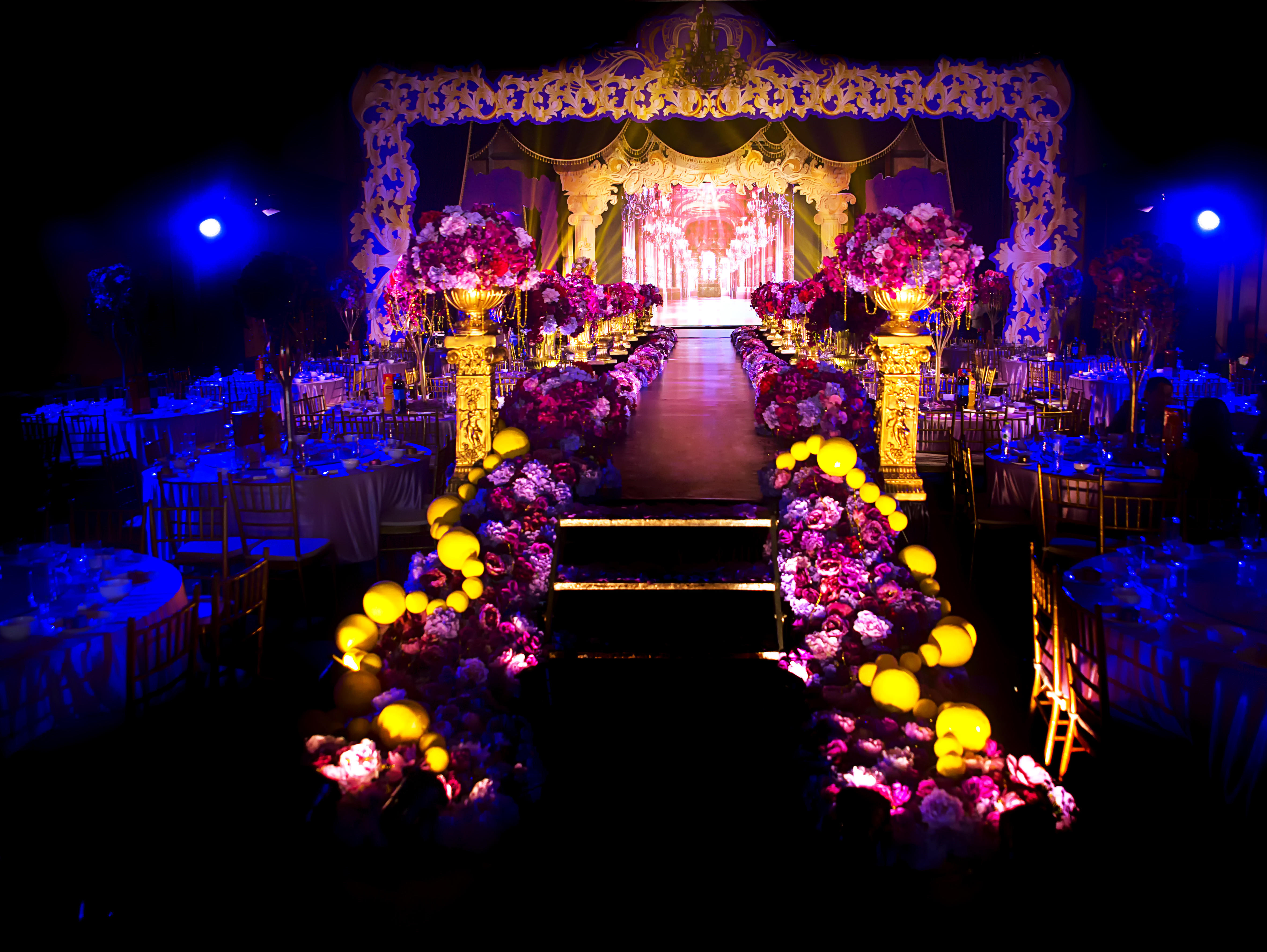 《梦幻》紫色的主题婚礼，奢华高贵又热情