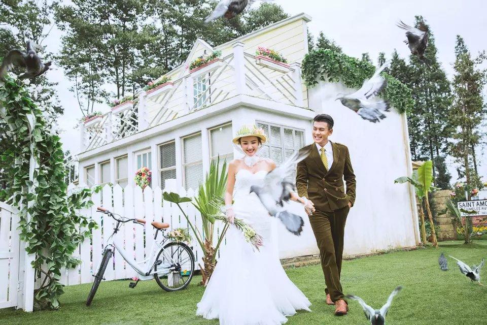 爱马仕庄园系列《爱.罗曼蒂》