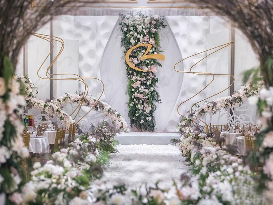 纯粹美好、素雅清爽的婚礼现场