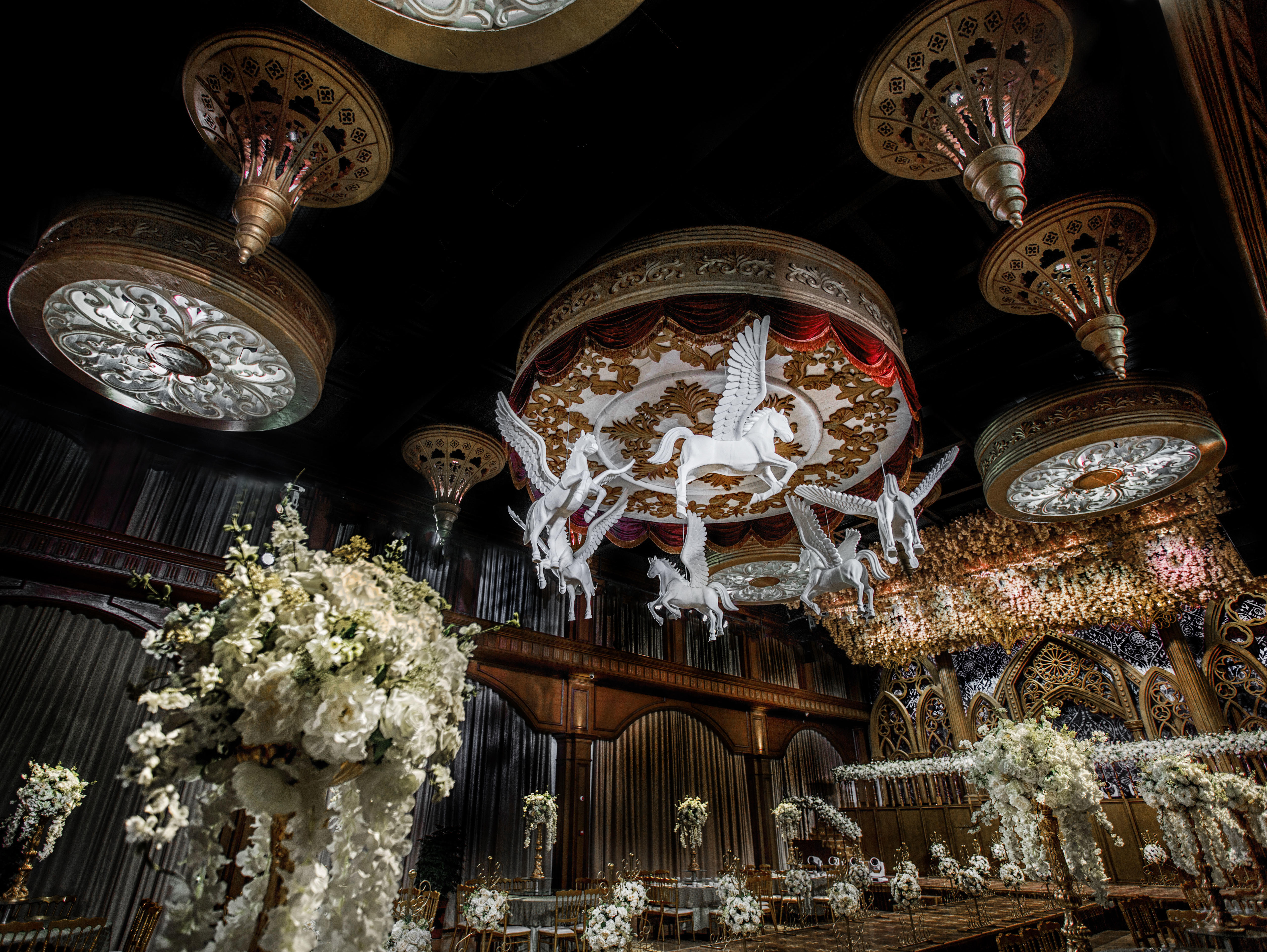 欧式巴洛克沉浸式婚礼主题酒店