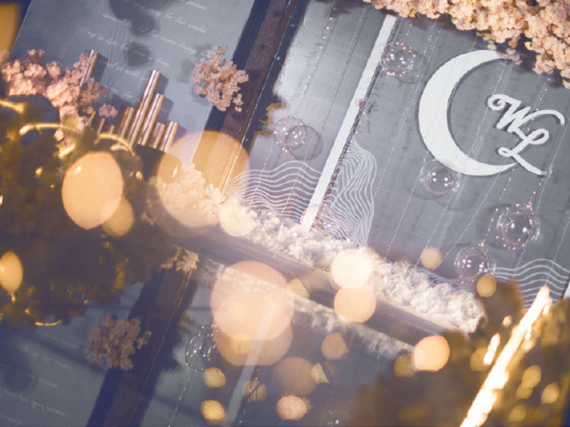 【95后都喜欢】双机全角度摄像+水晶镜面通道