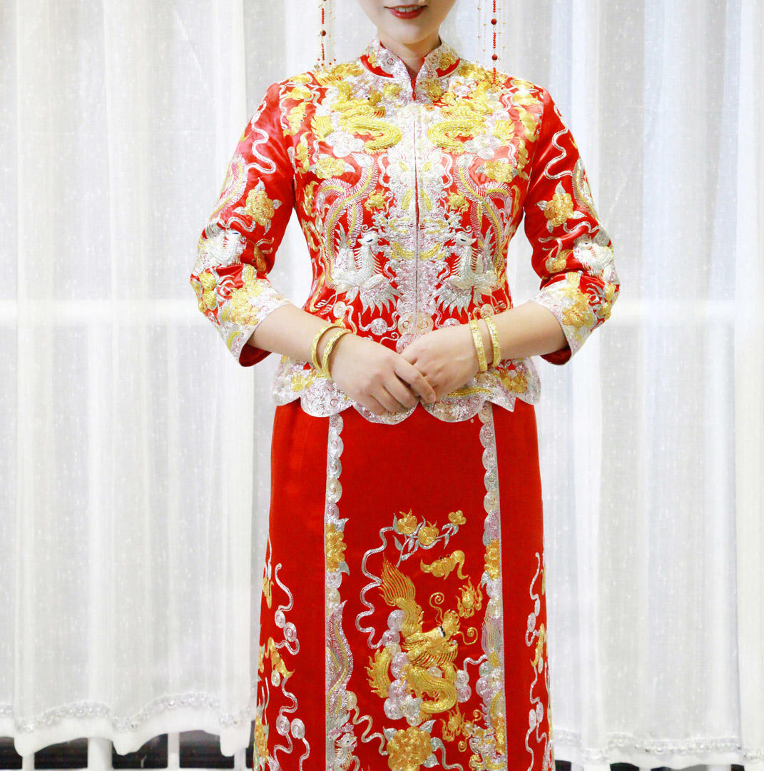 【爆款套系】 浪漫轻奢齐地纱+小五福/敬酒服