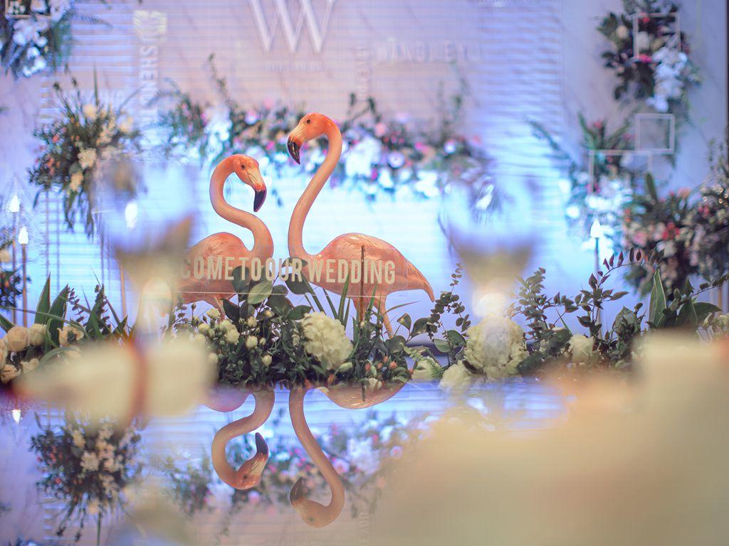 【索菲亚婚庆】简约北欧婚礼送婚服再送四大金刚