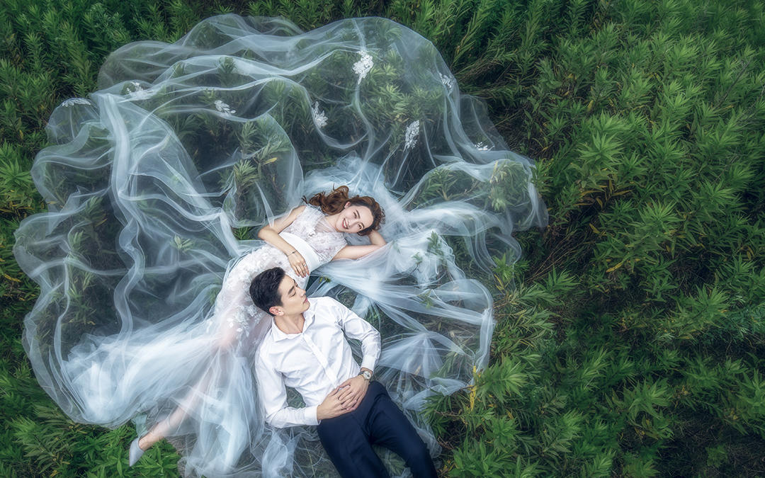 鉑爵風(fēng)尚/高端品牌/VIP拍攝游艇出海/浪漫水下