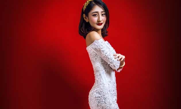 【蓝朵摄影】--室内婚纱照