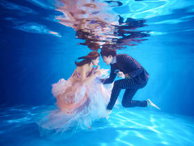 经典《水下求婚》系列
