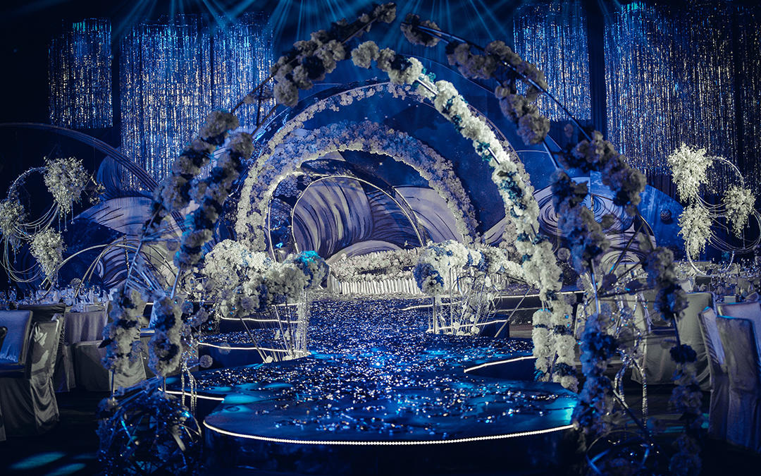 蓝色海洋主题婚礼 | 八月的尾巴 深空一样的蓝调