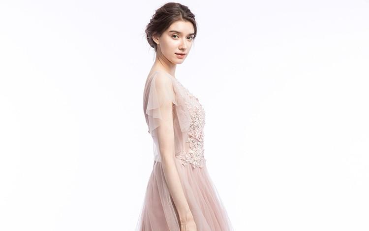 La Promise | 粉色轻纱敬酒服