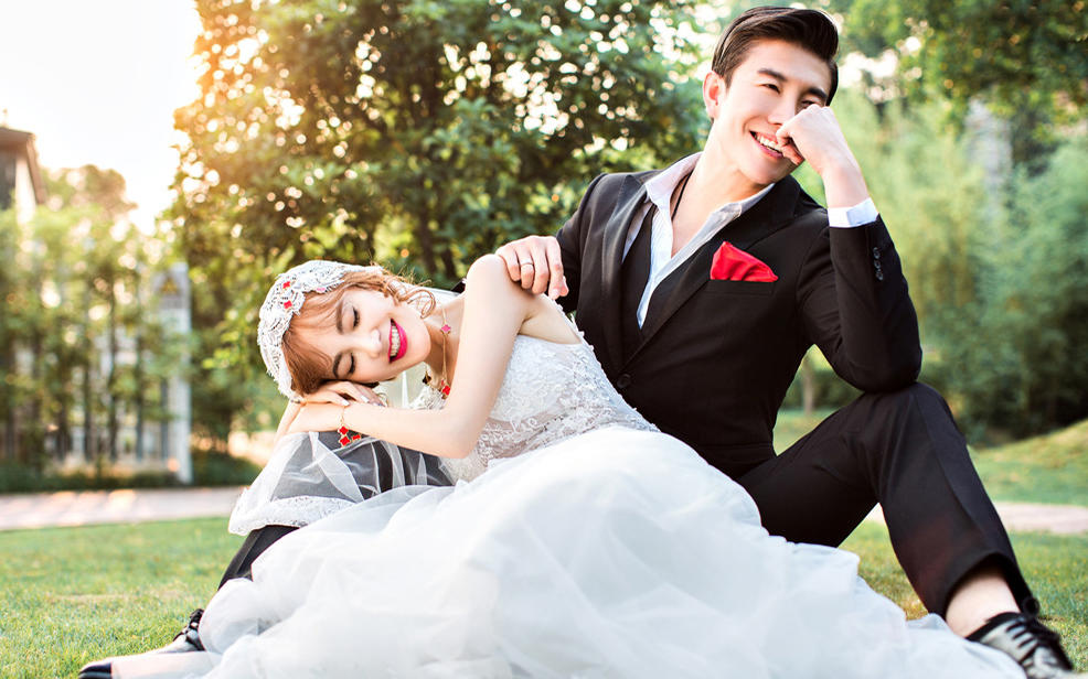 【限时抢购】精致婚纱套餐