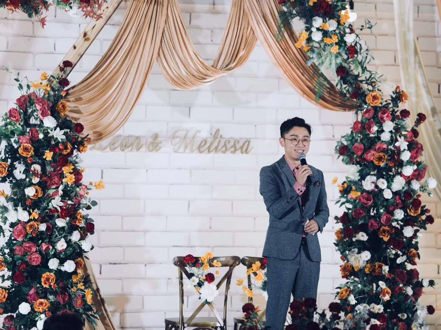 【人气好评】仪合团资深档主持陈孝哲