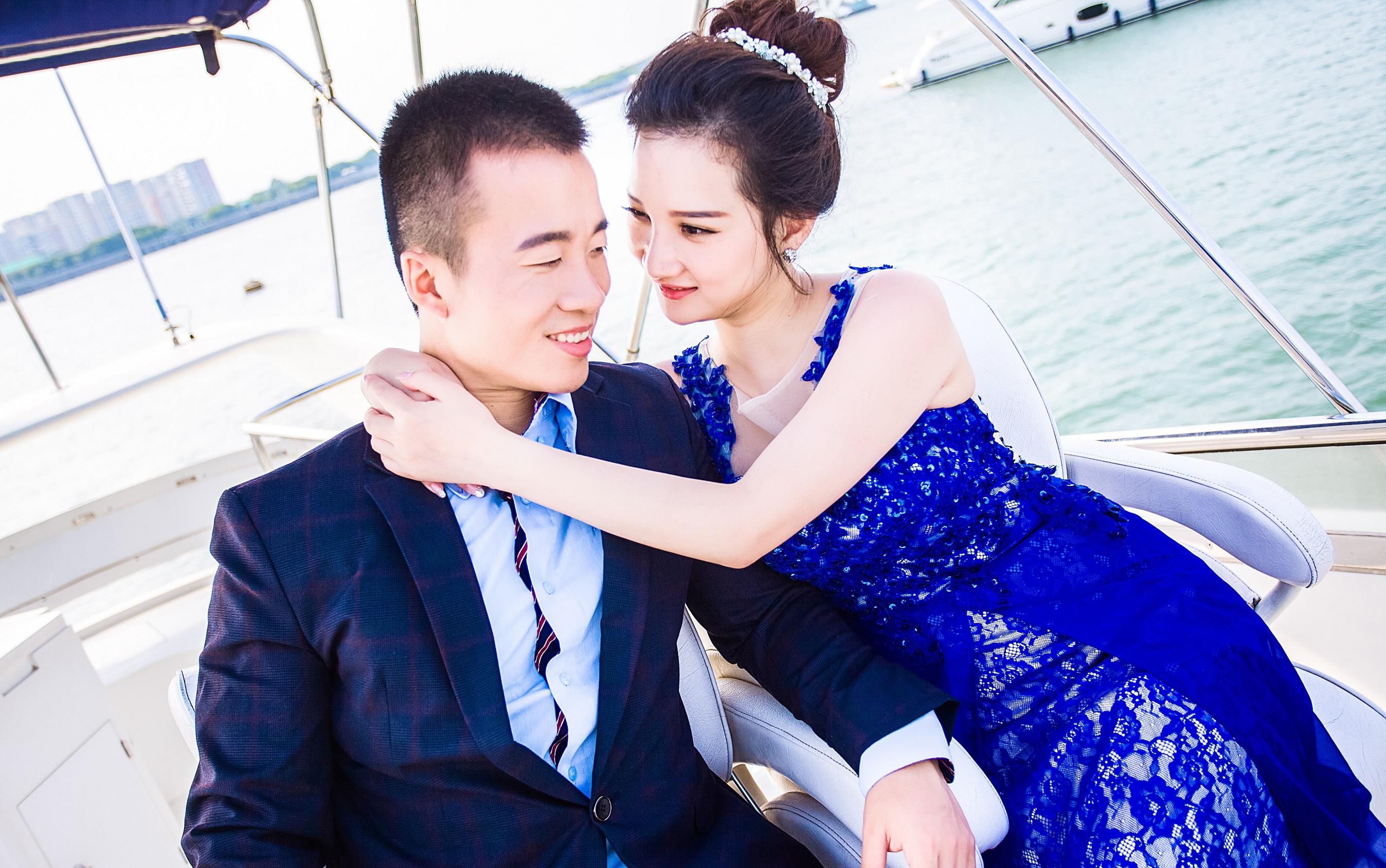 【阿雅娜】特惠套餐浪漫旅拍+蜜月游