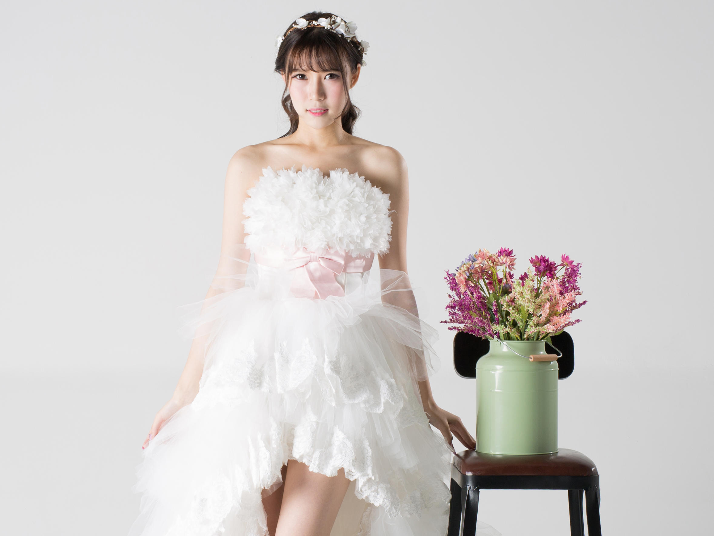 短款婚紗禮服EMOON WEDDING 藤井莉娜