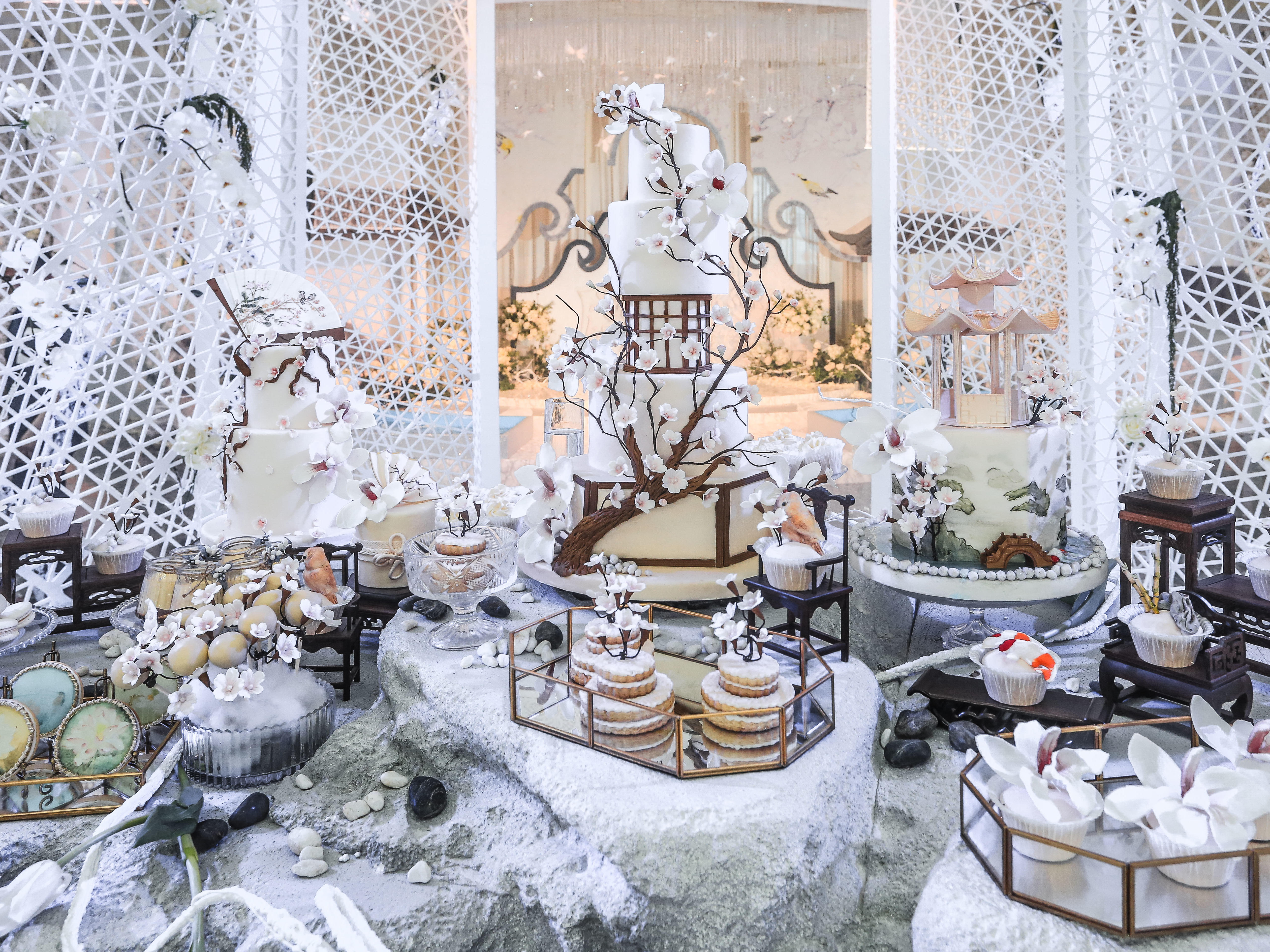 洛蜜塔Latour丨中式梅花主題婚禮甜品臺(tái)