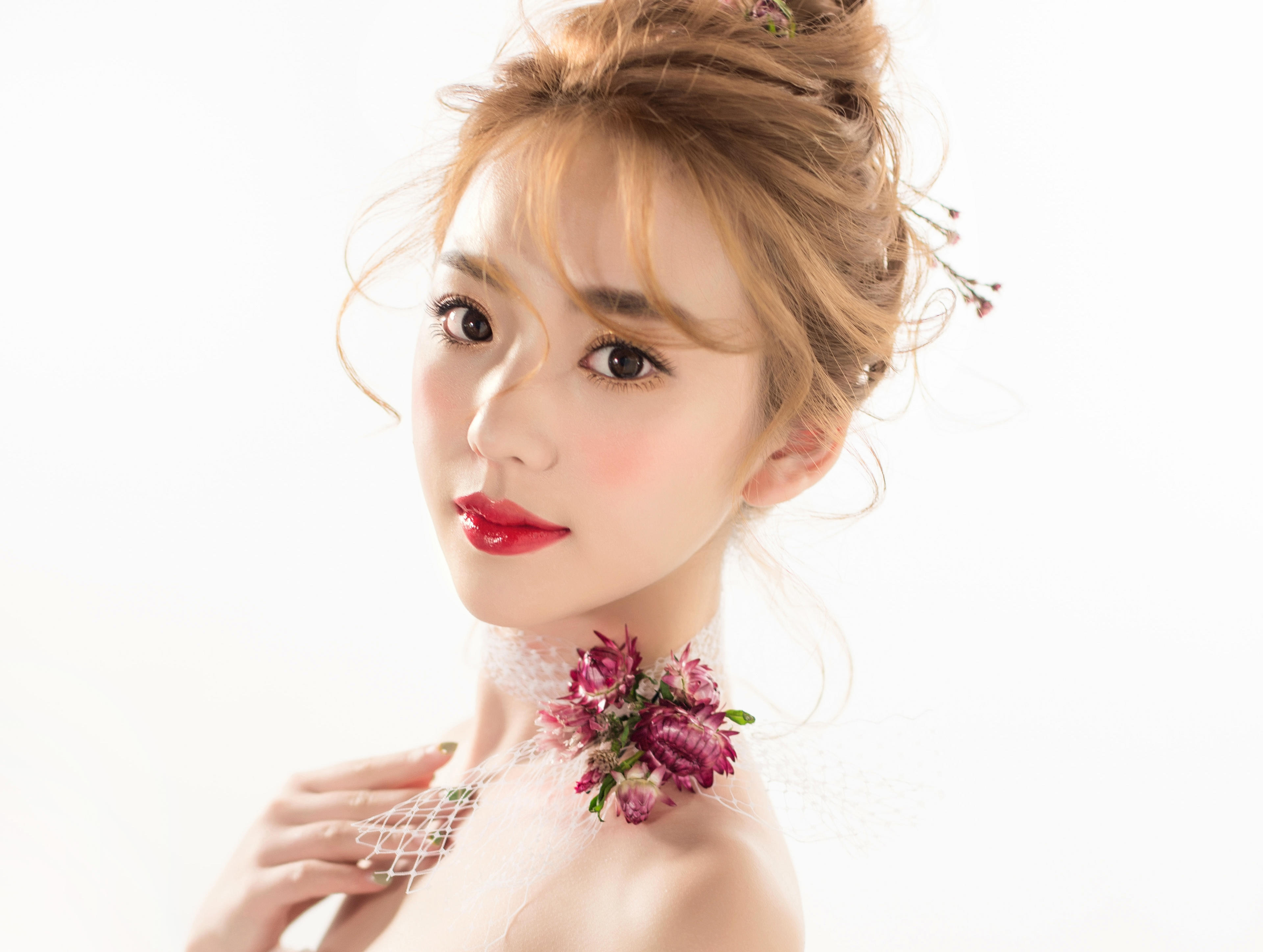 《红馆新娘》首席级 化妆师----鹤鹤老师