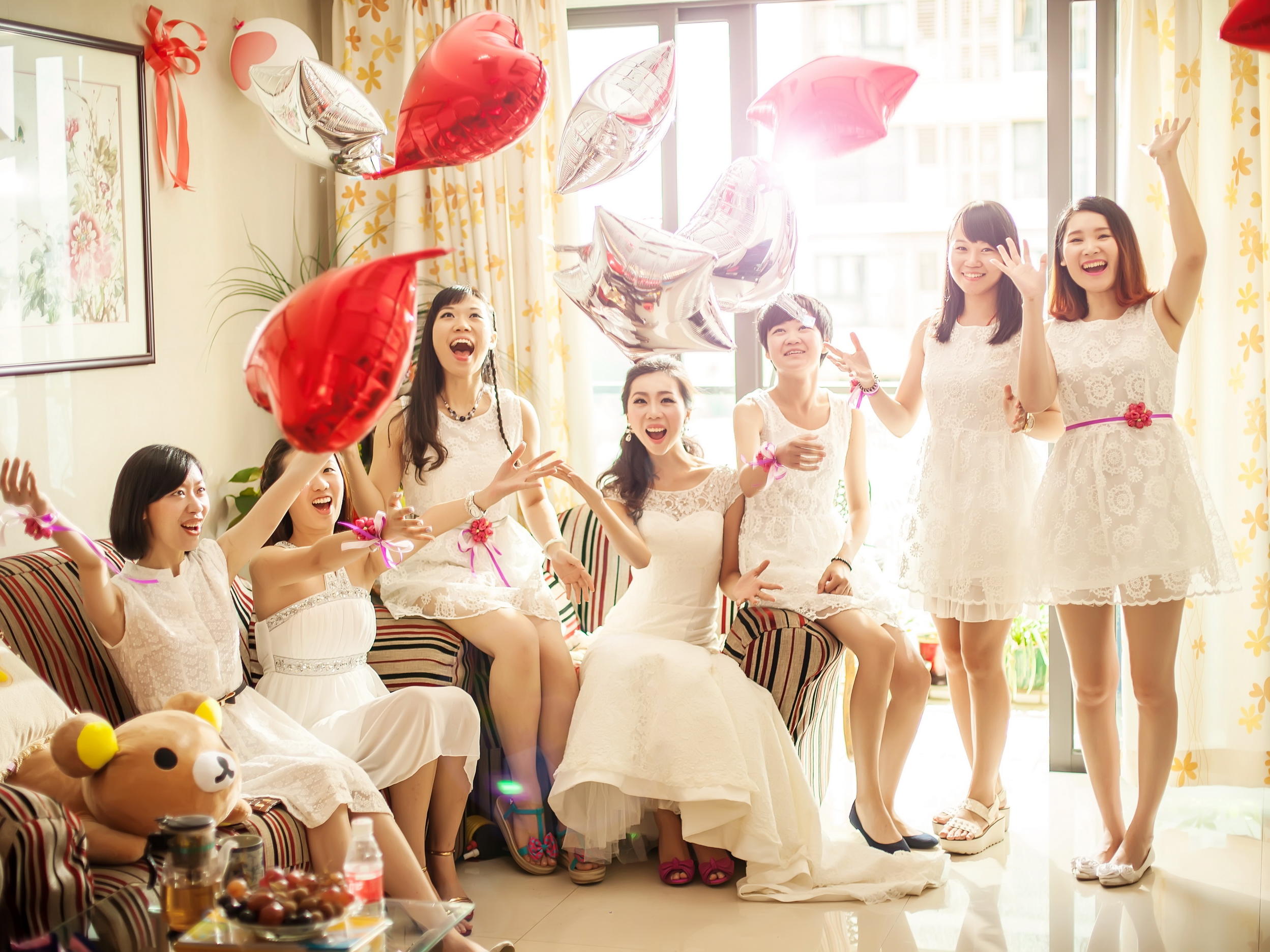 【2月疫情特惠套餐】首席化妆师+2大套餐+亲友妆