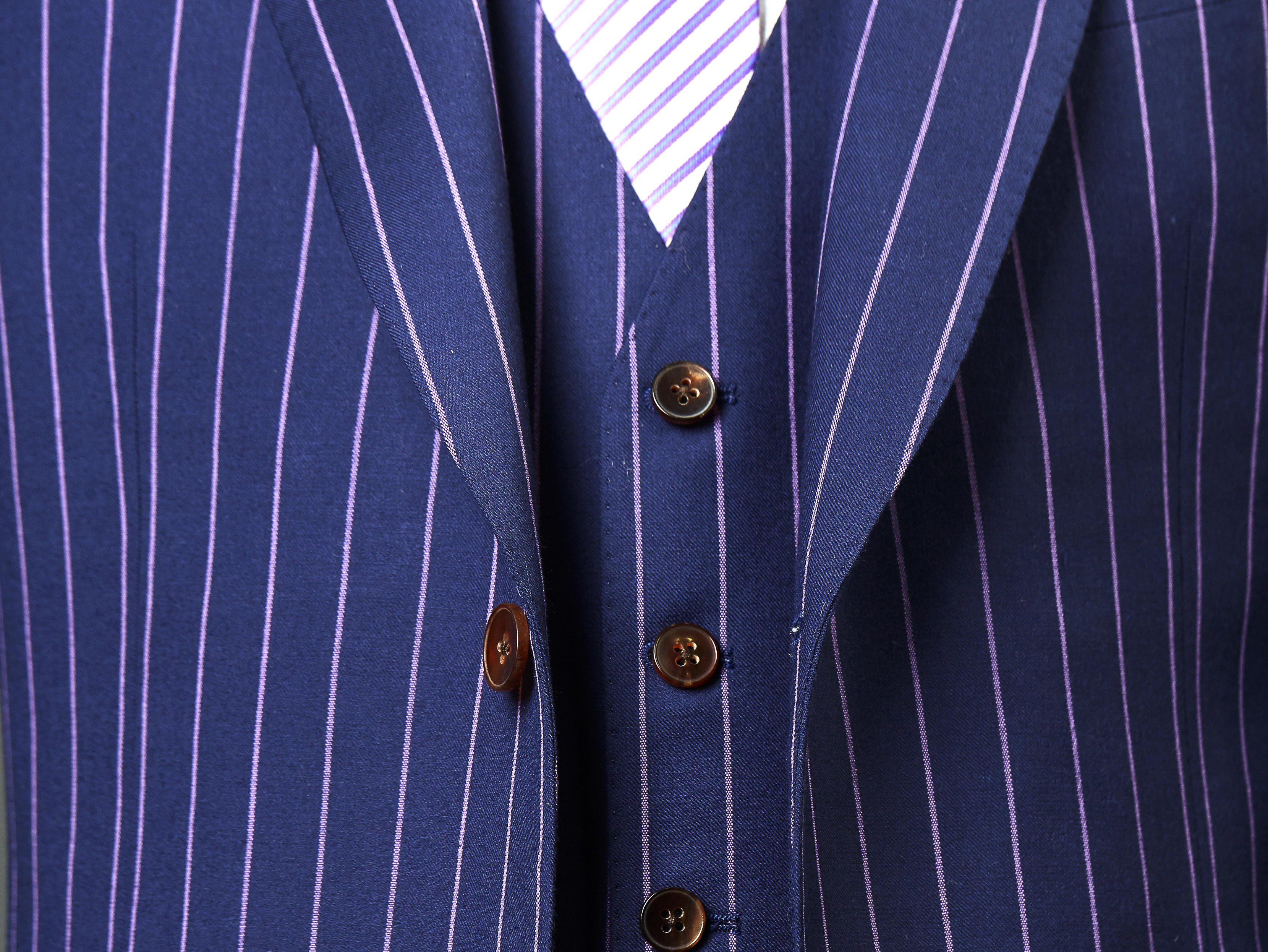 曼玺铂纳MnaseBona--男士标准四件套