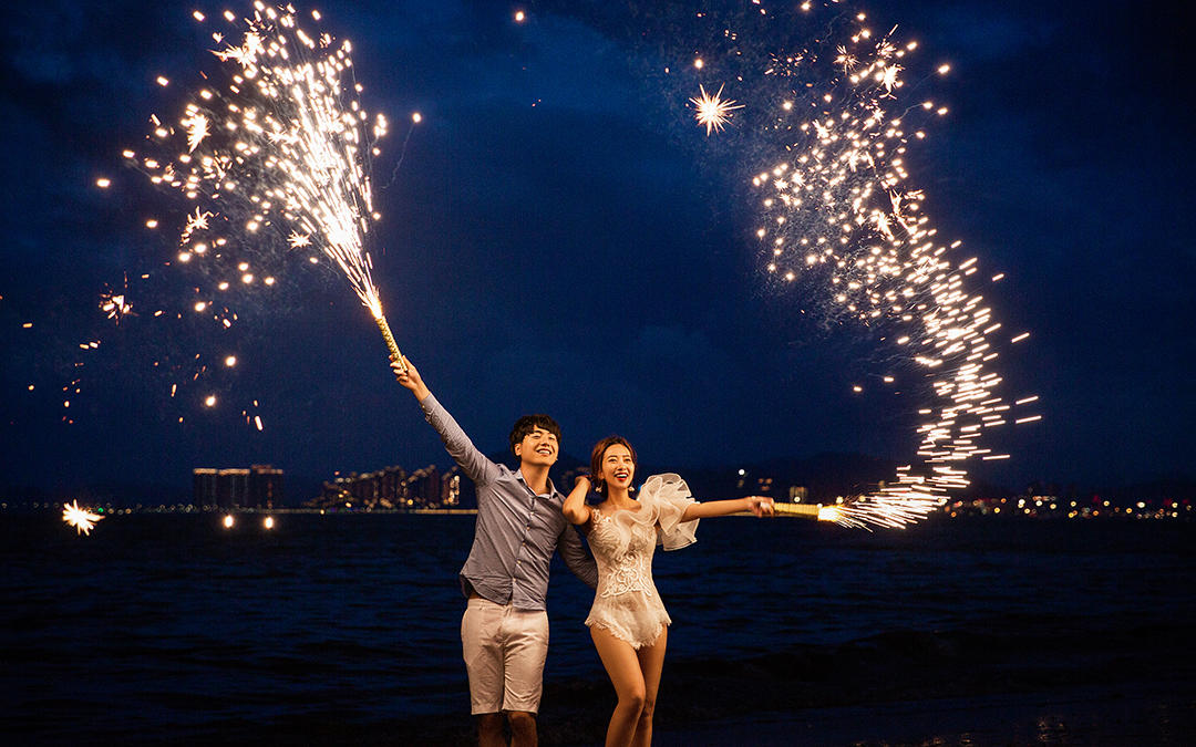 【我們結(jié)婚吧】新的一年愿得一人心，免的老相親