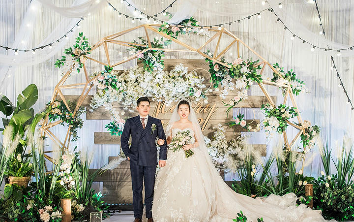 青岛【但丁婚礼】香槟色小清新 ins主题婚礼