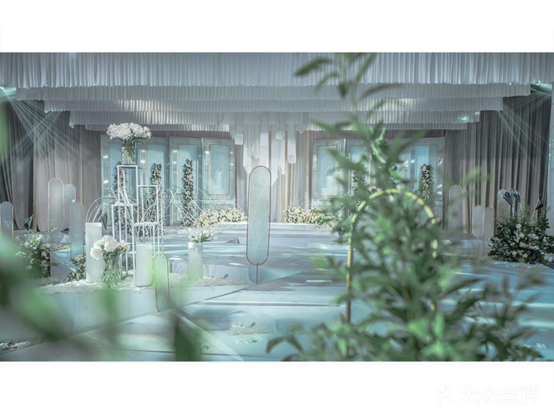 吾将费尽浑身解数，助小主大婚之日C位出道《蓝晶》