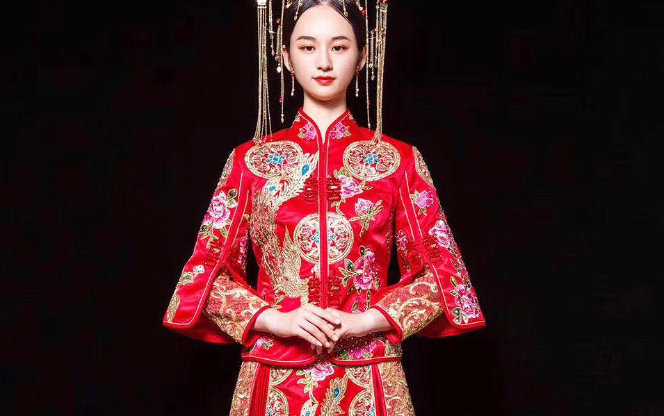 TOP中式秀禾服龙凤褂  超级显瘦