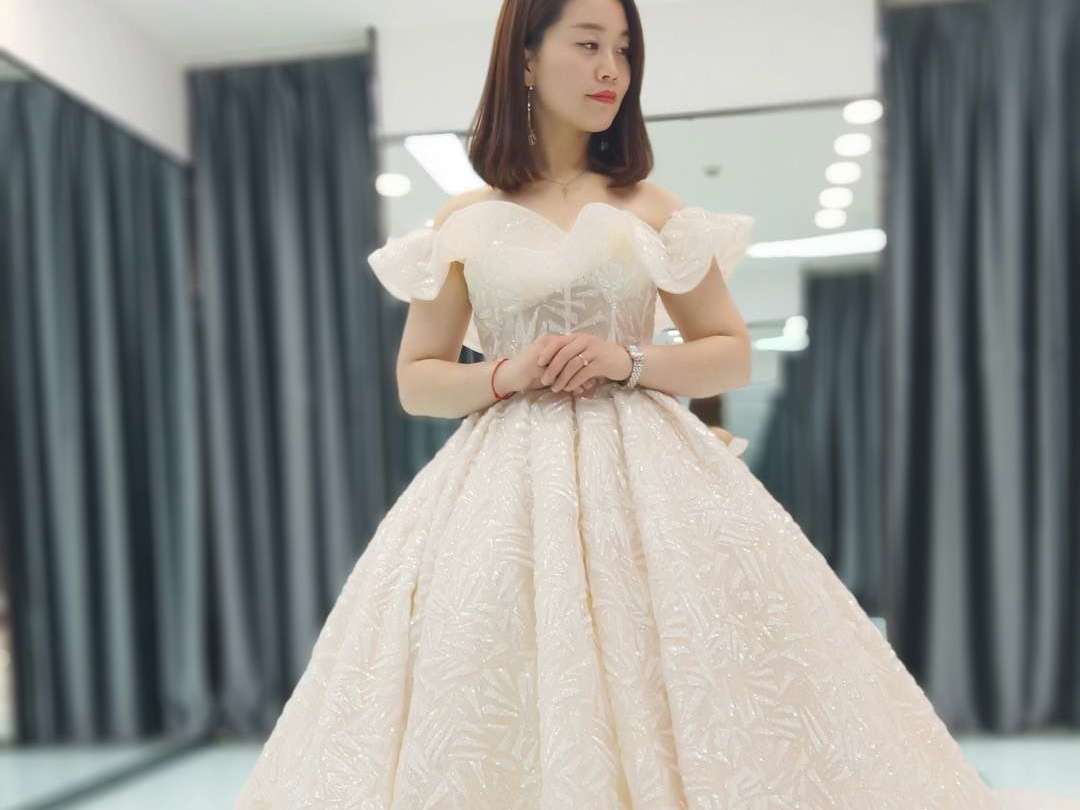 【IDO婚纱】全场通选套餐+高级化妆师跟妆