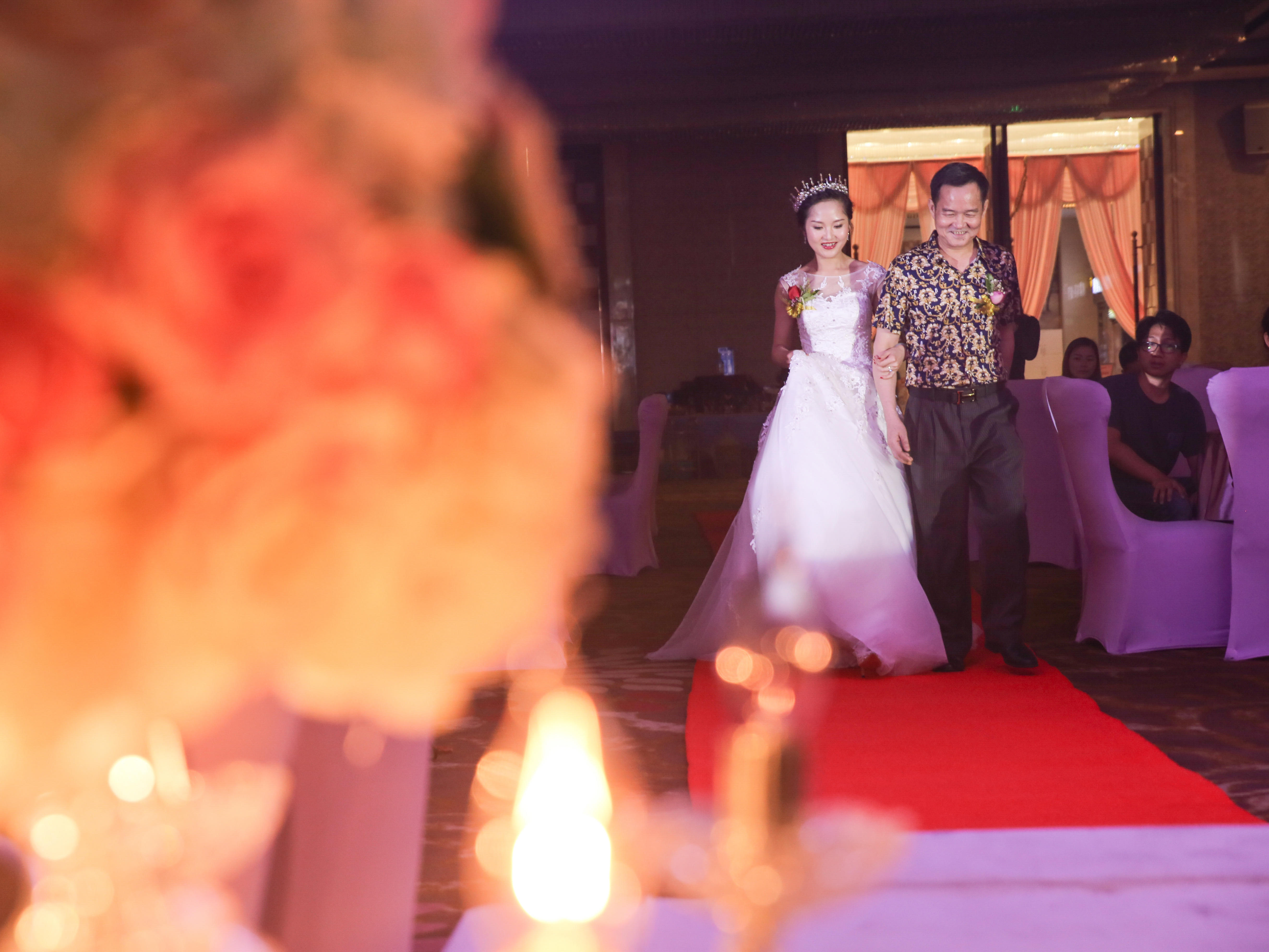 赫拉婚礼 |  粉枚世界