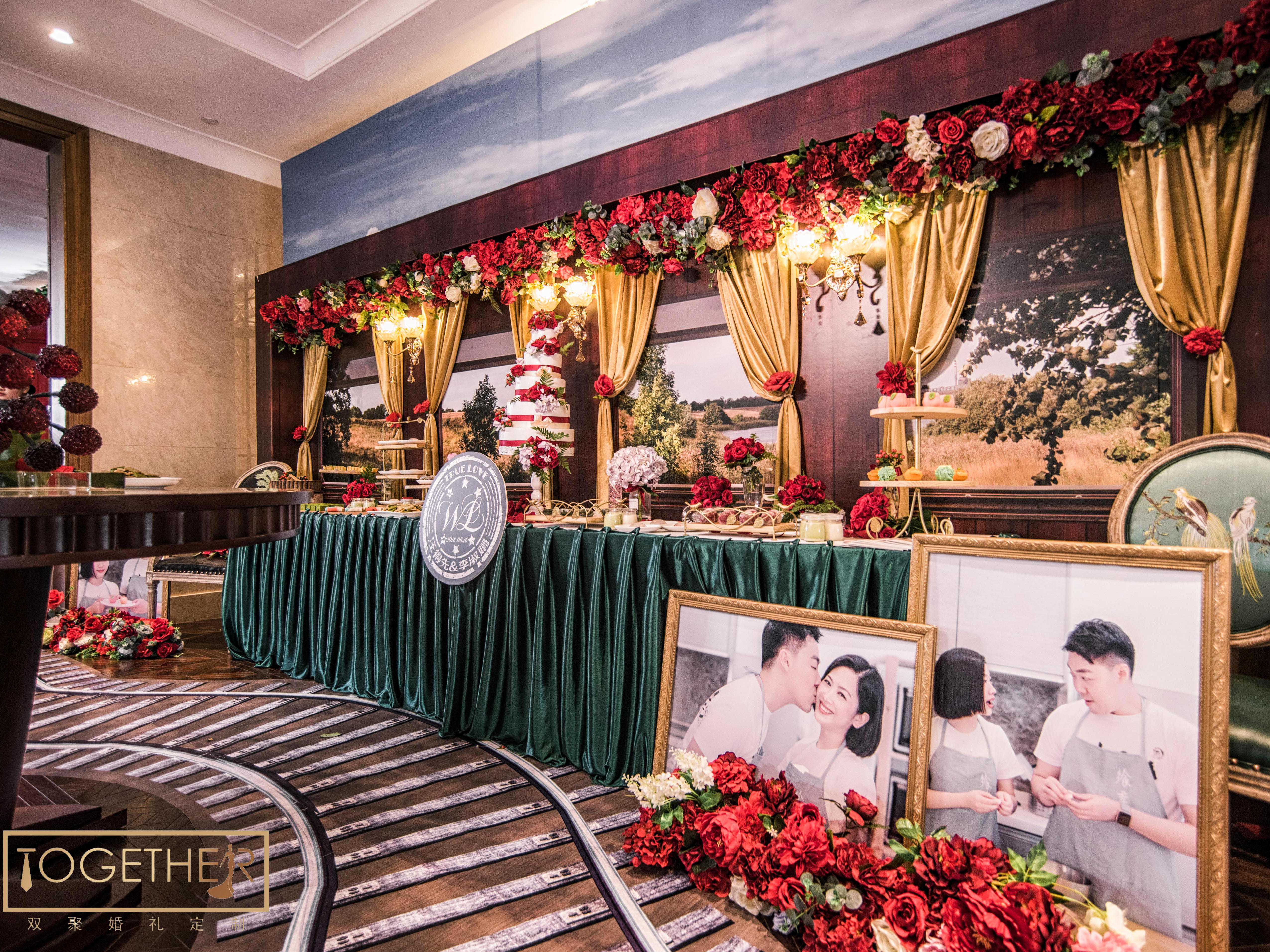 双聚《怀旧旅行》婚礼复古火车轨连接全场