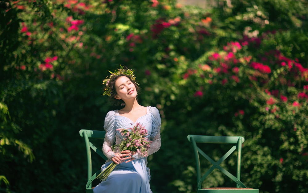 【花期秒杀价】花满集轻奢旅拍巨惠套餐