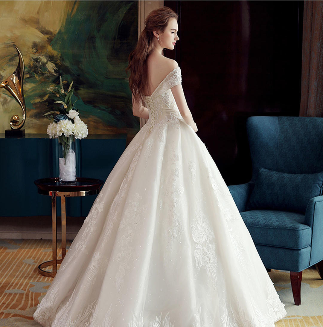 B&L婚纱礼服一字肩公主梦幻重工齐地婚纱