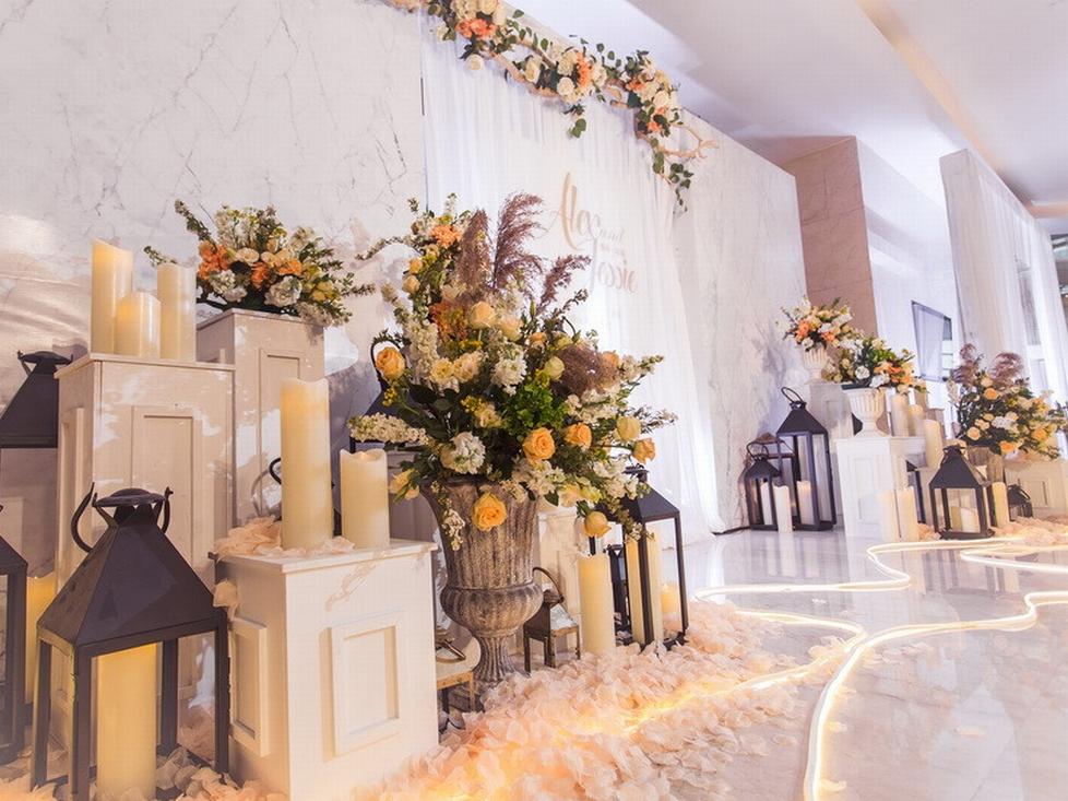 【皇家婚礼】特惠室内奢华红色系列婚礼