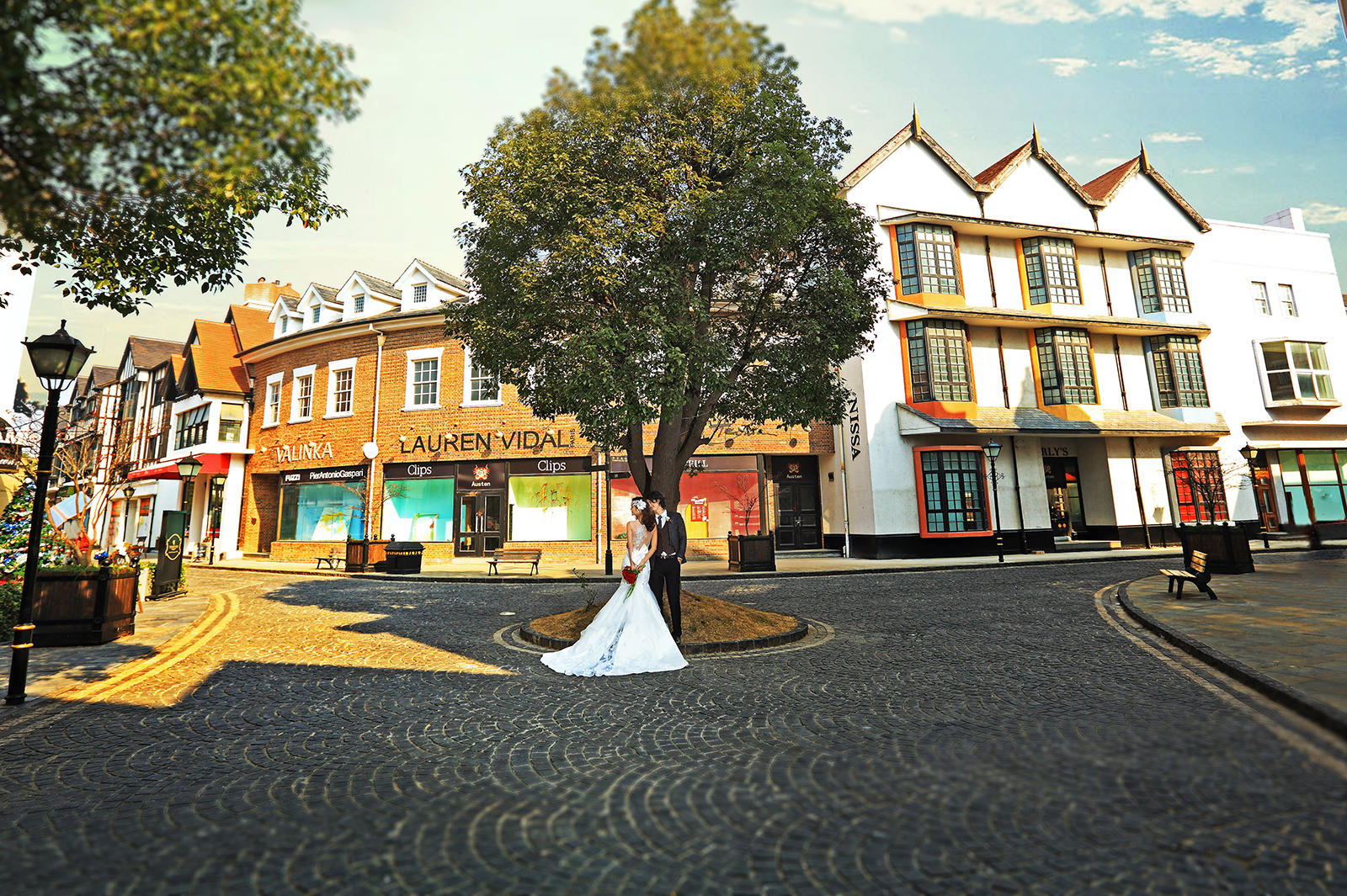 優(yōu)藝婚紗攝影高品質(zhì)總監(jiān)攝影