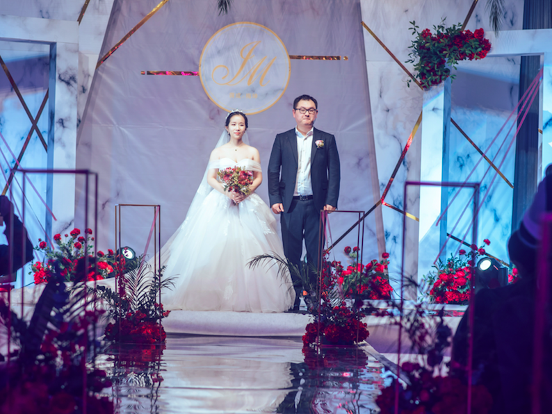 唯美婚礼，简约大理石欧式风配红色