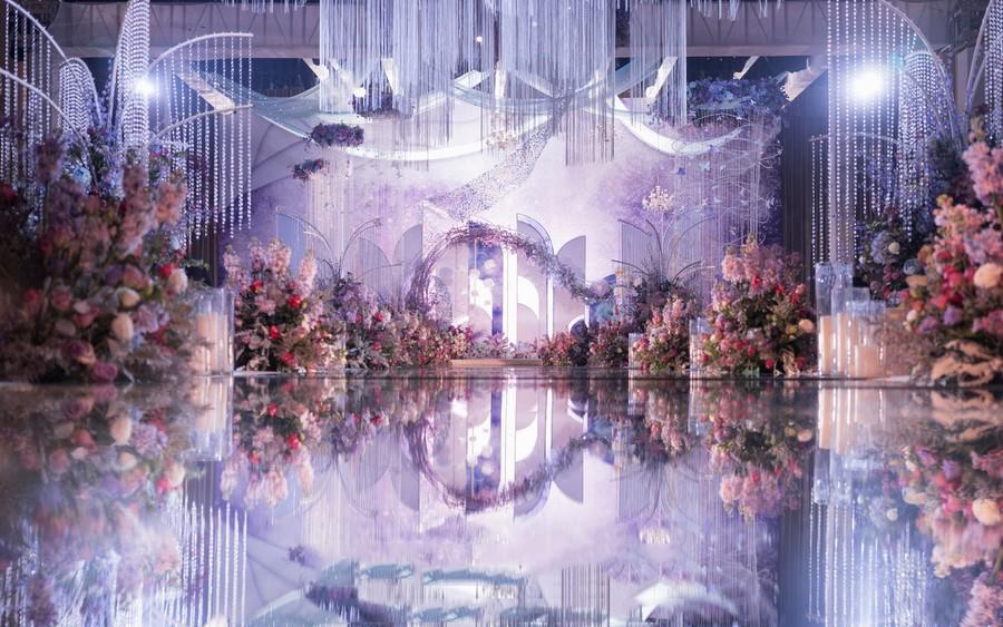 《一半》不对称几何元素烟紫色浪漫清新
