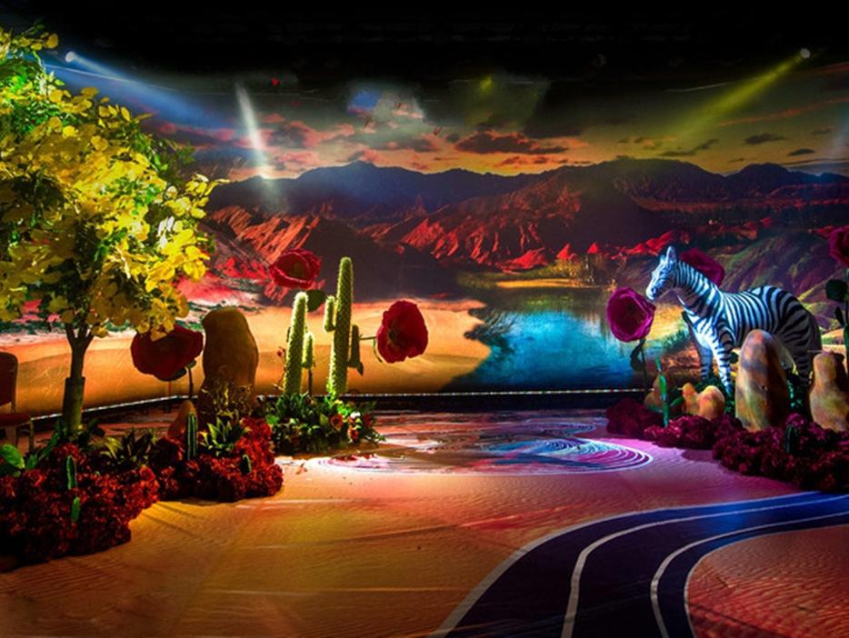 《大漠长河》-白金一号婚礼梦工厂策划